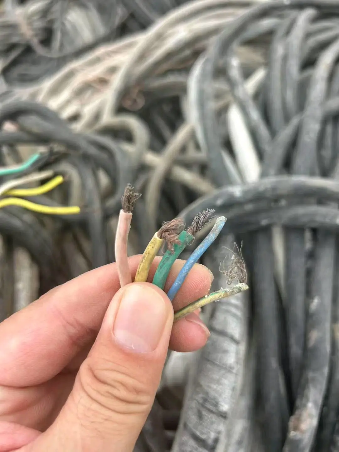 王美丽其他供需电动吊篮,提升机,控制线缆
