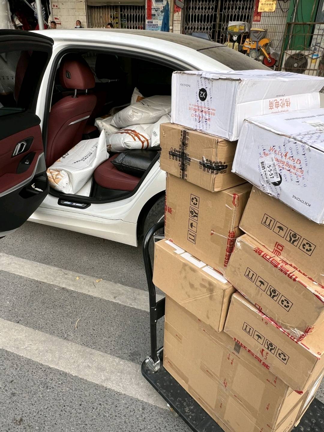 唐先生得物搬砖私家车！每单利润五百左右，免费带，当天见收益