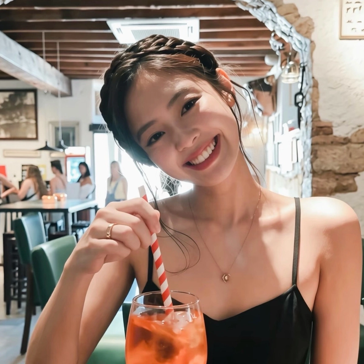 金女士