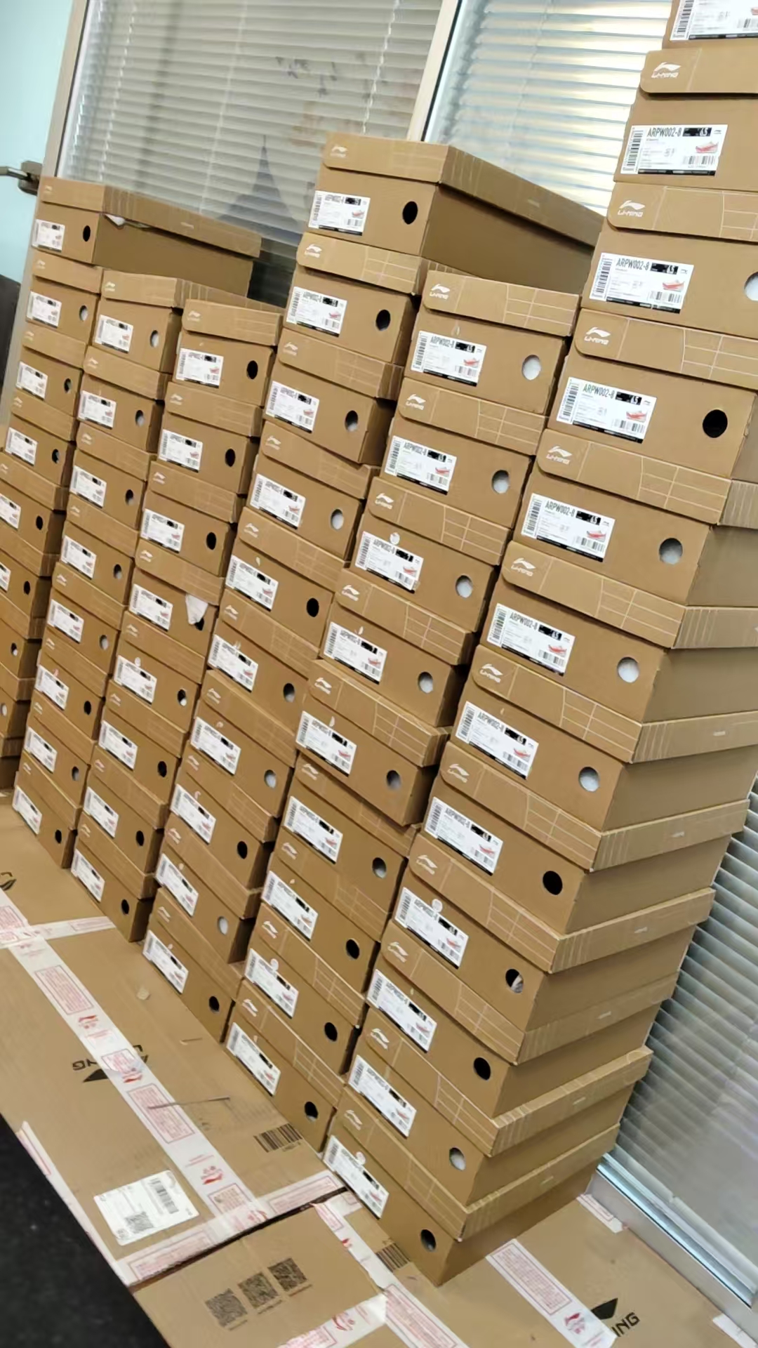宋加可品牌货源得物搬砖 货源 尺码全 利润空间大，支持批发！