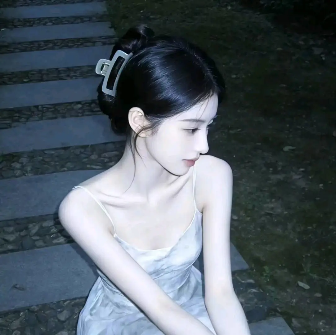 谭女士