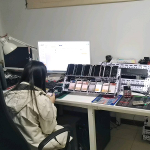王先生