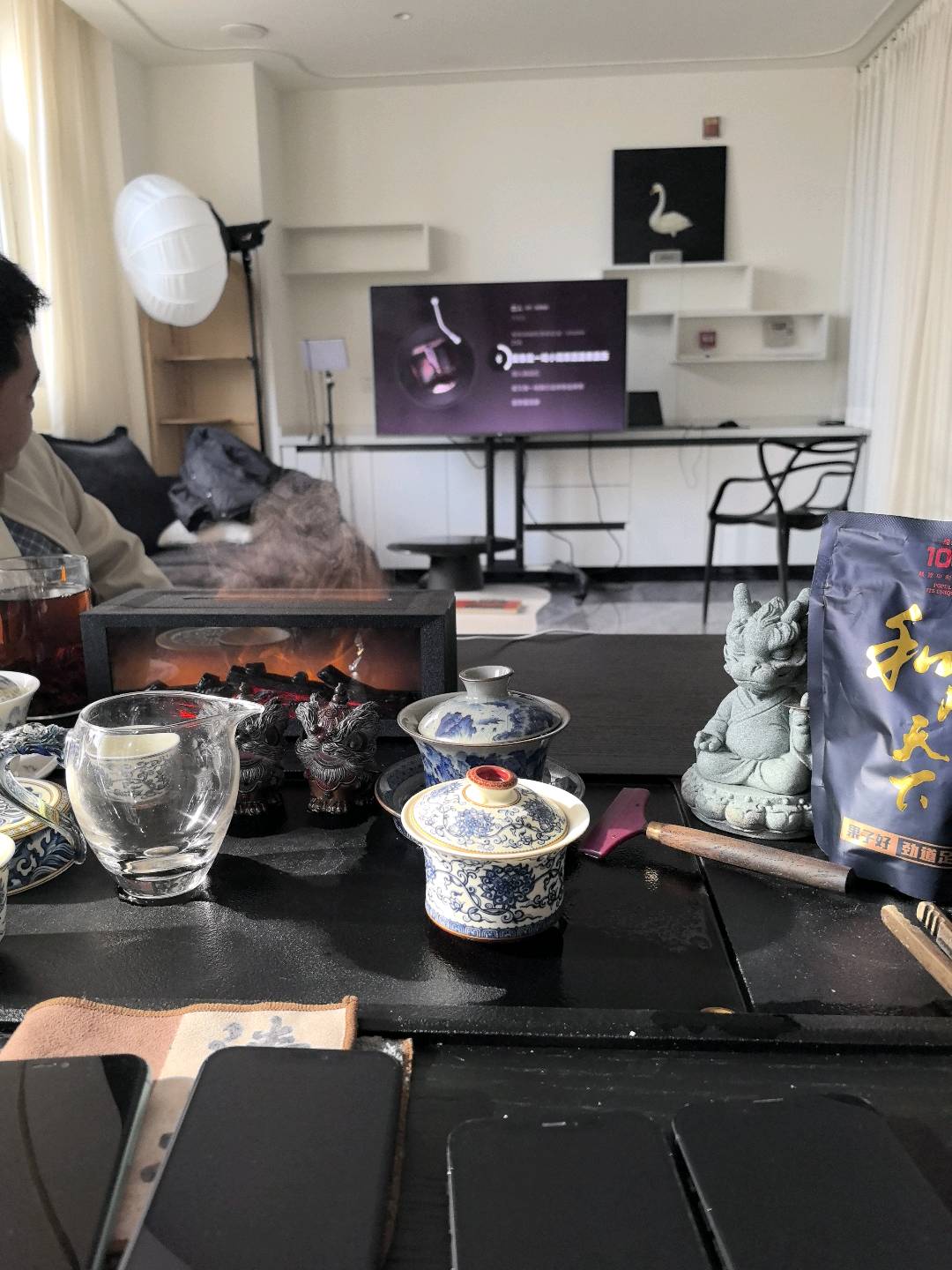 张先生找合伙人