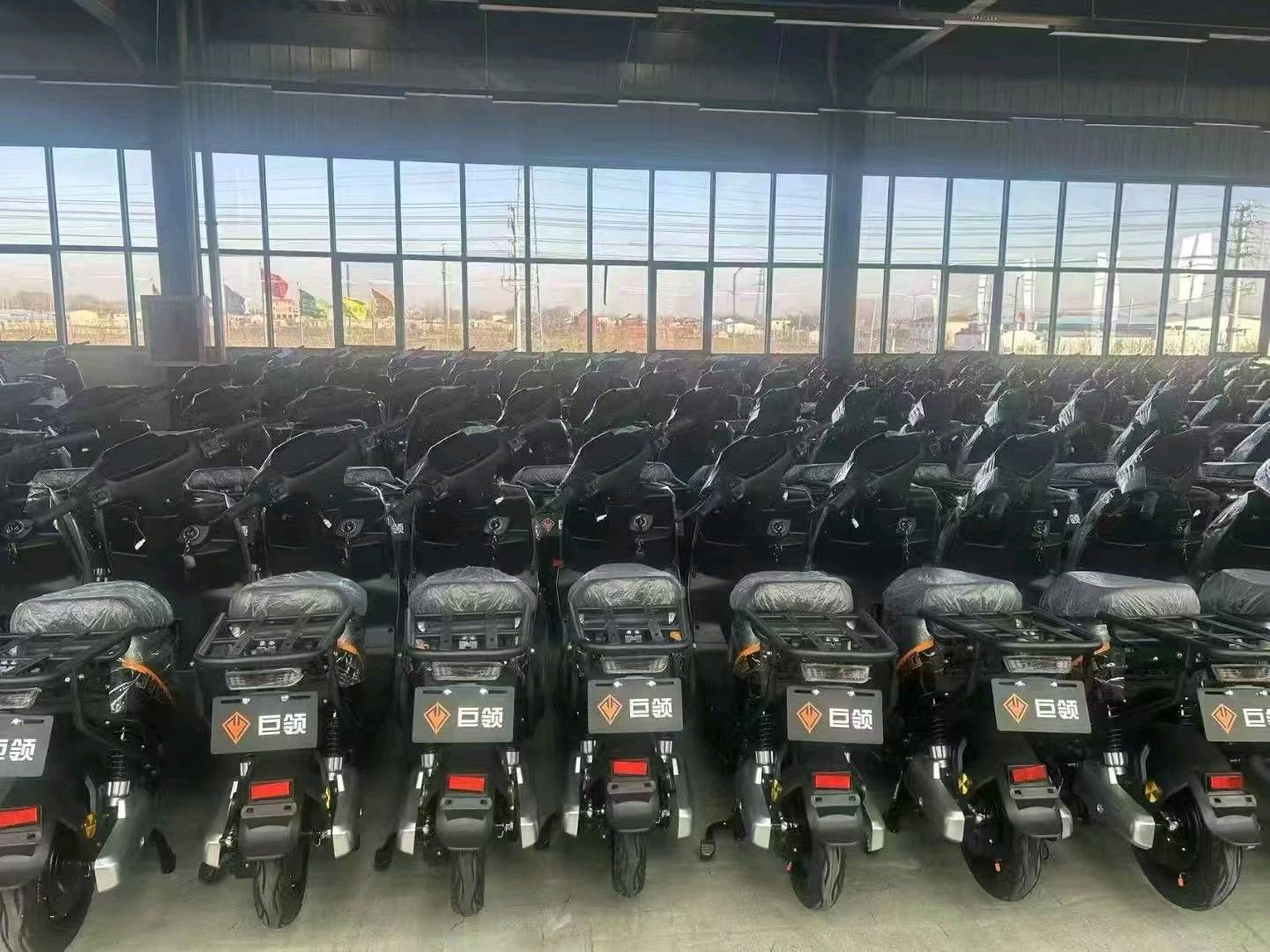 杨云鹏找合伙人外卖车全托收租，2000元投入*拿160-220元月租金