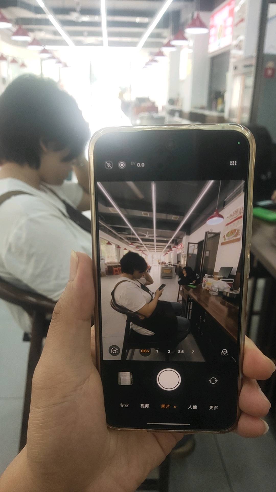 王林志全国合作，采集员多名，为机器人提供素材，智能手机，有广角就可以做