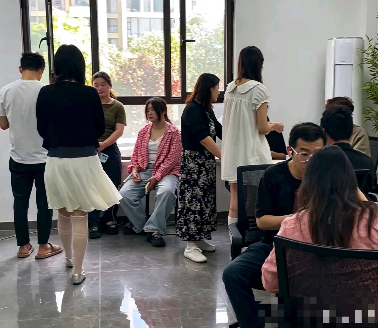 李女士APP拉新一线工作室，源头渠道，全程陪跑，全国全年可做
