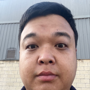 李先生