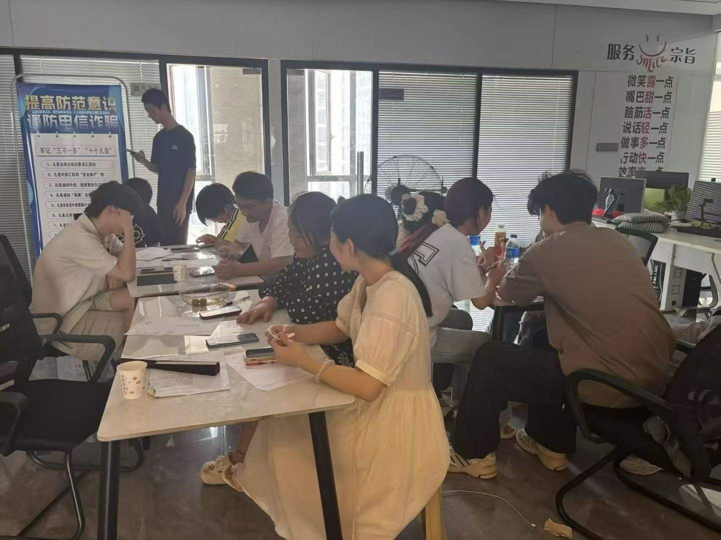 孔先生App拉新工作室一手优质资源产值*，佣金当天结算，包落地！