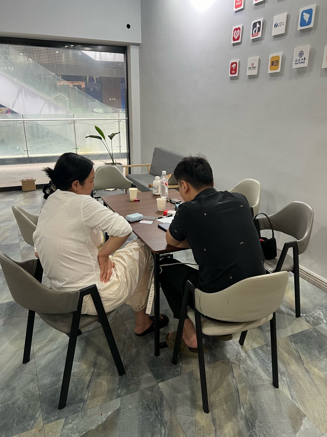 施先生找合伙人拉新工作室