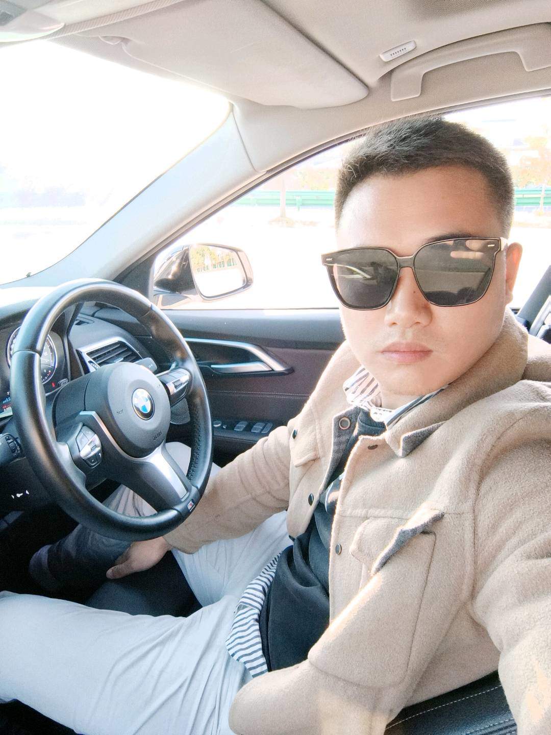 u客直谈实名认证葛先生