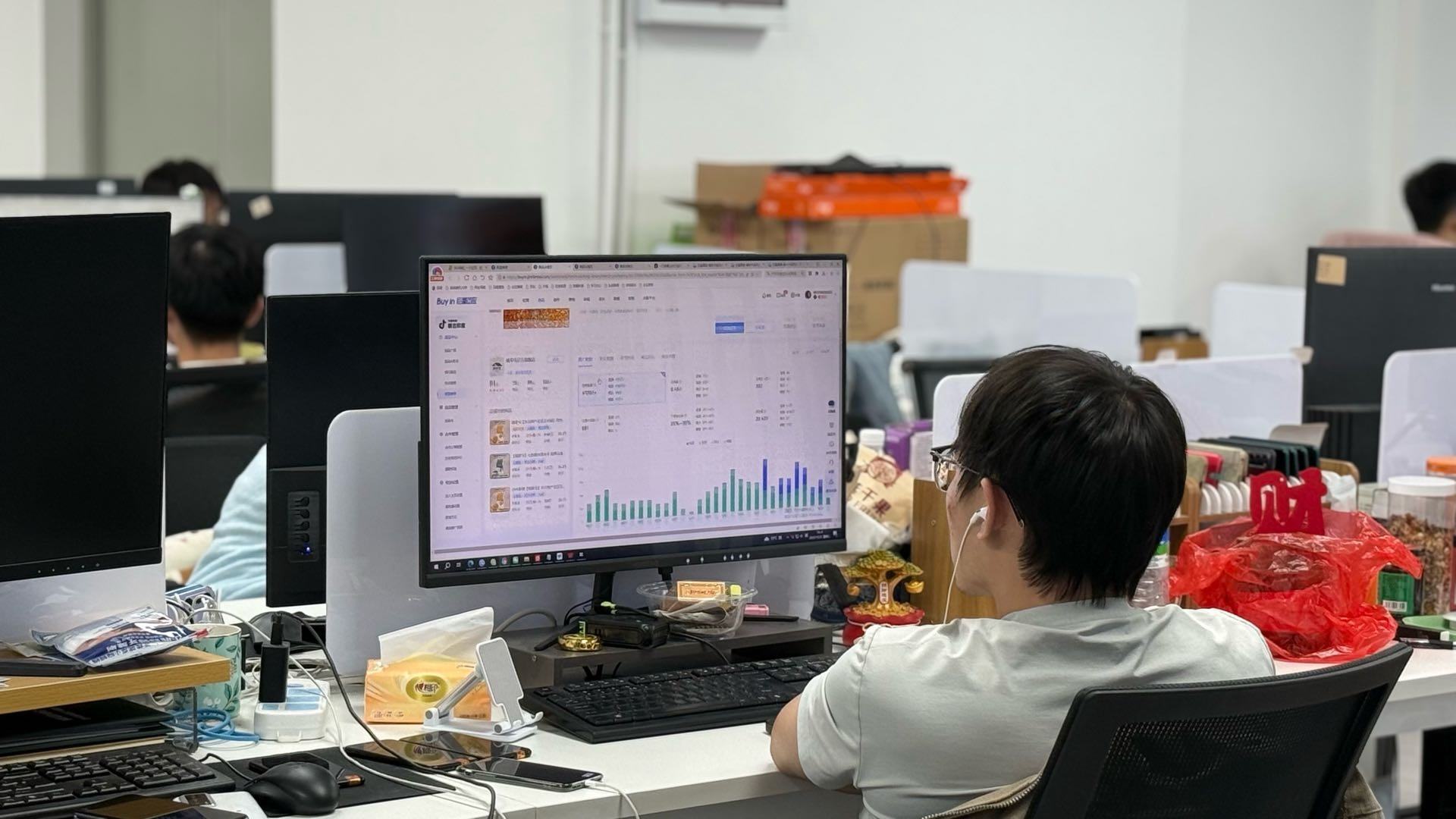 赖先生视频号付费流带货稳定出单