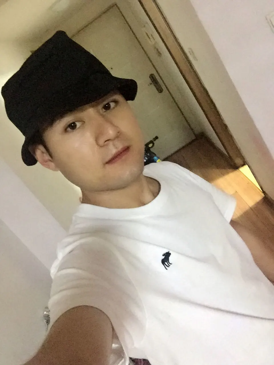 李先生