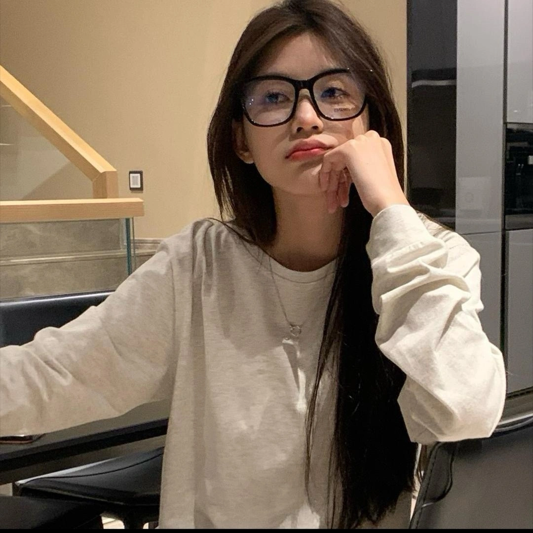 刘丽媛