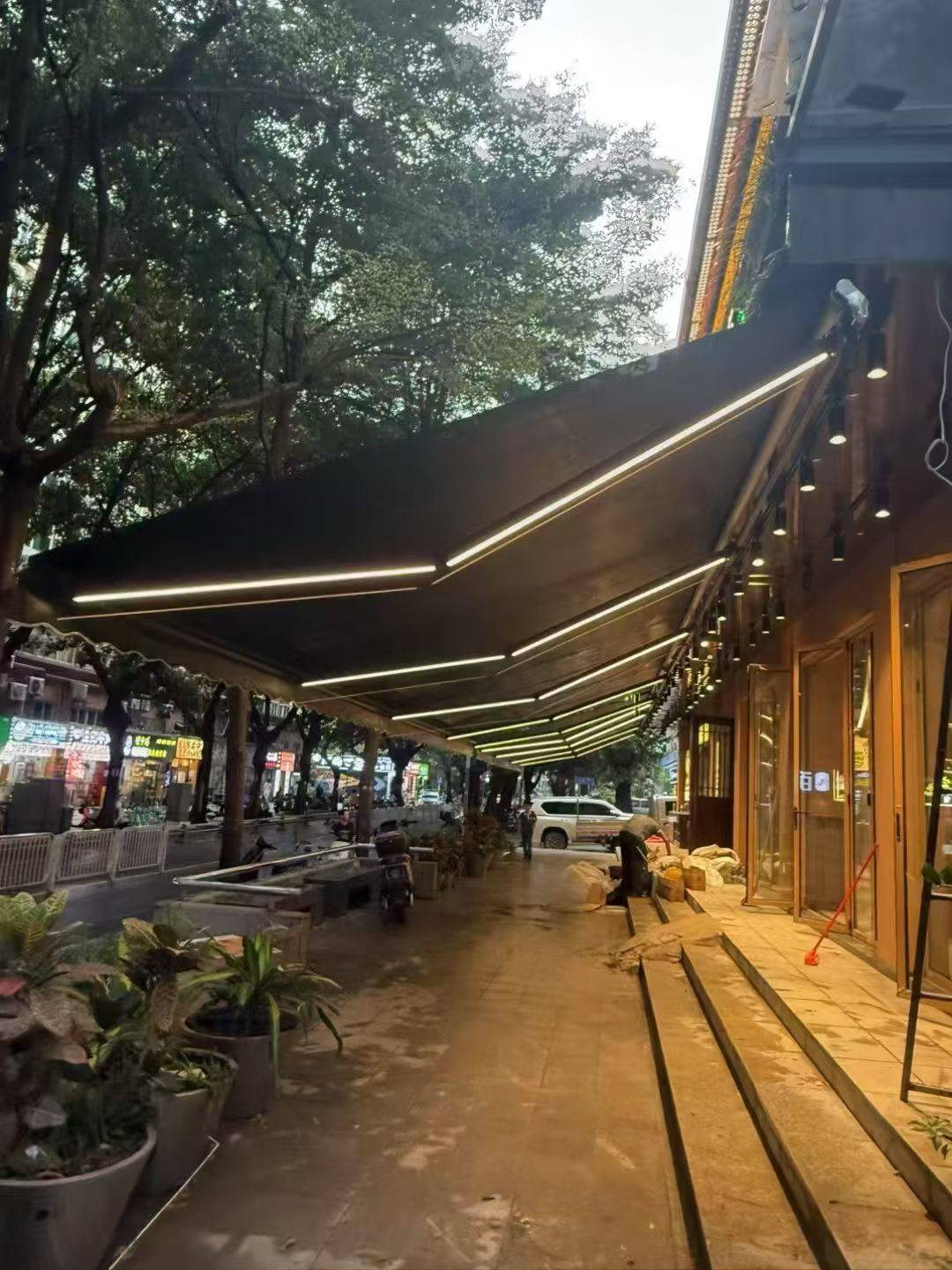 黄梓健推广阳光房、折叠天幕、凉亭、防风卷帘