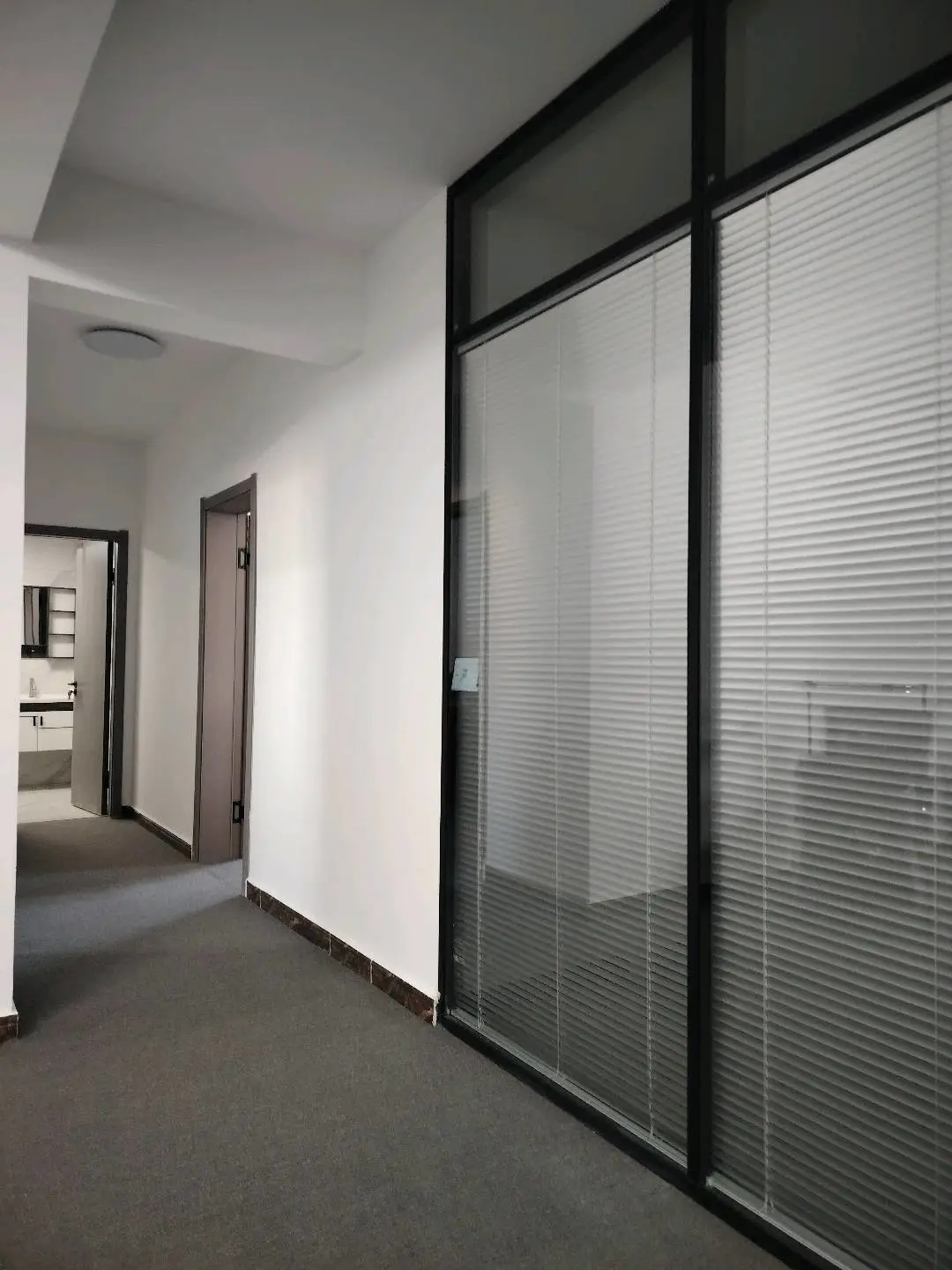 顾建明找合伙人