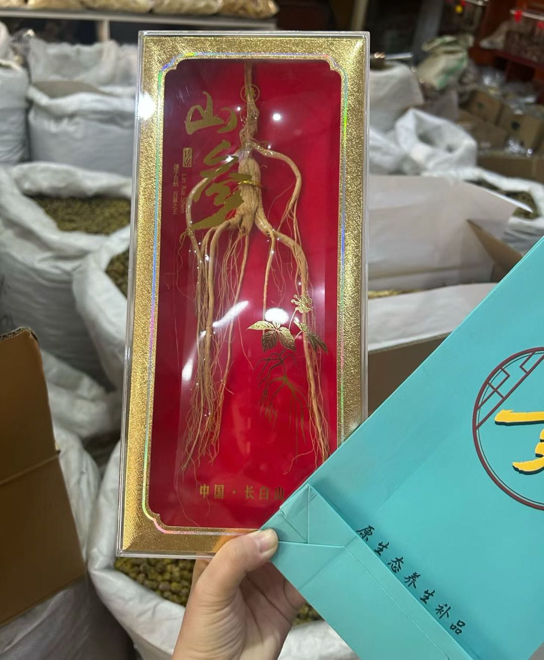 夏先生品牌货源过节送礼 有需要的可以联系 高端药材礼盒 燕窝 西洋参参茸 都可选 