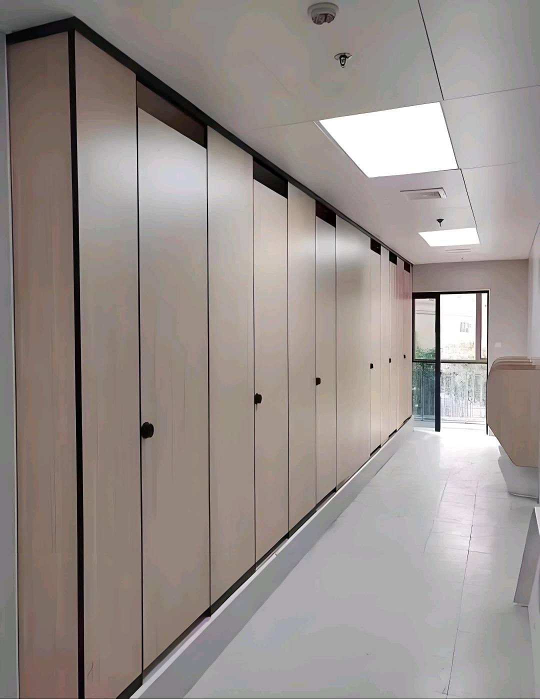 张礼云其他供需全国上门安装卫生间隔断，商用民用全场景覆盖