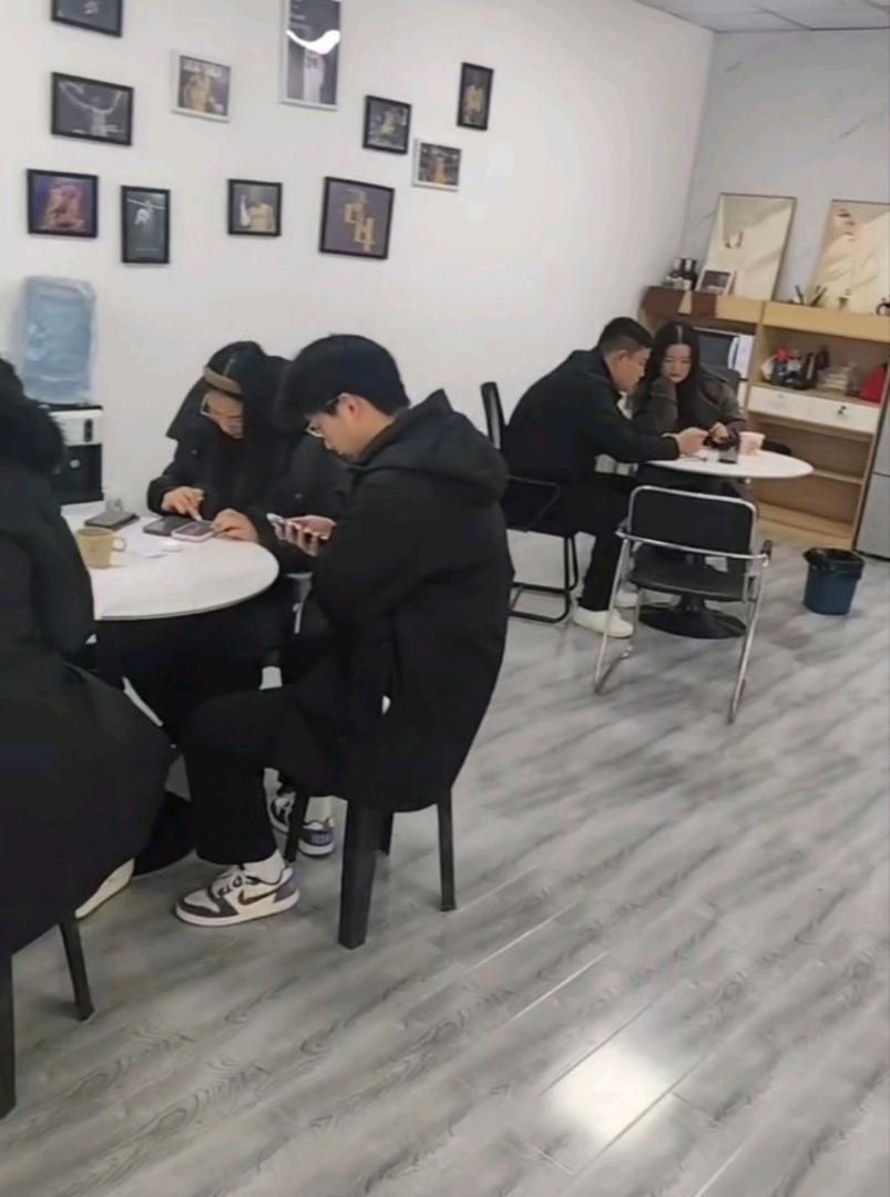 蒙先生找合伙人APP拉新一手渠道日结，没有任何费用