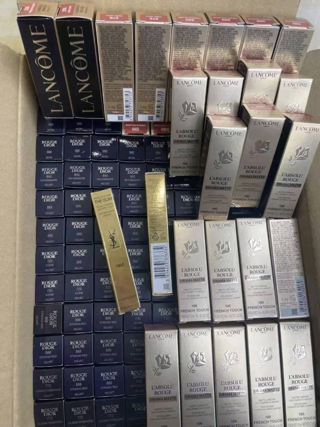 李勇提供香奈儿、迪奥、圣罗兰、海蓝之谜等一线品牌，寻实体商超合作，售后无忧