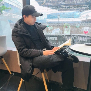 曾龙