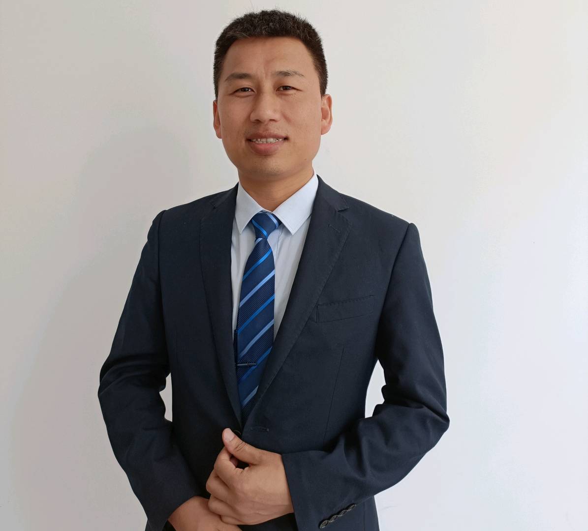 李先生