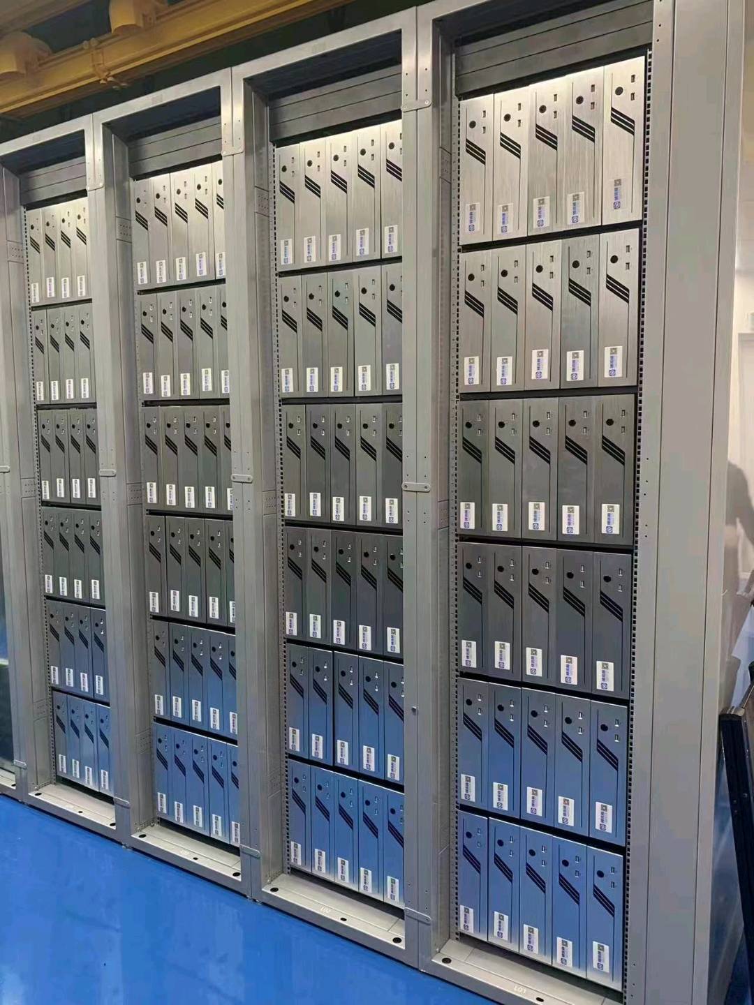 薛先生找合伙人