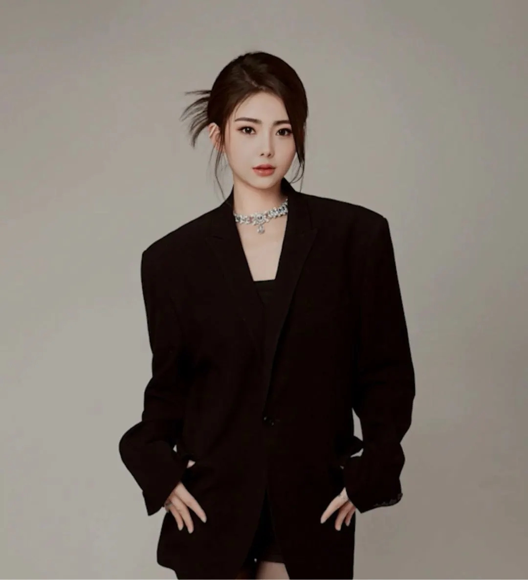 u客直谈实名认证薛女士