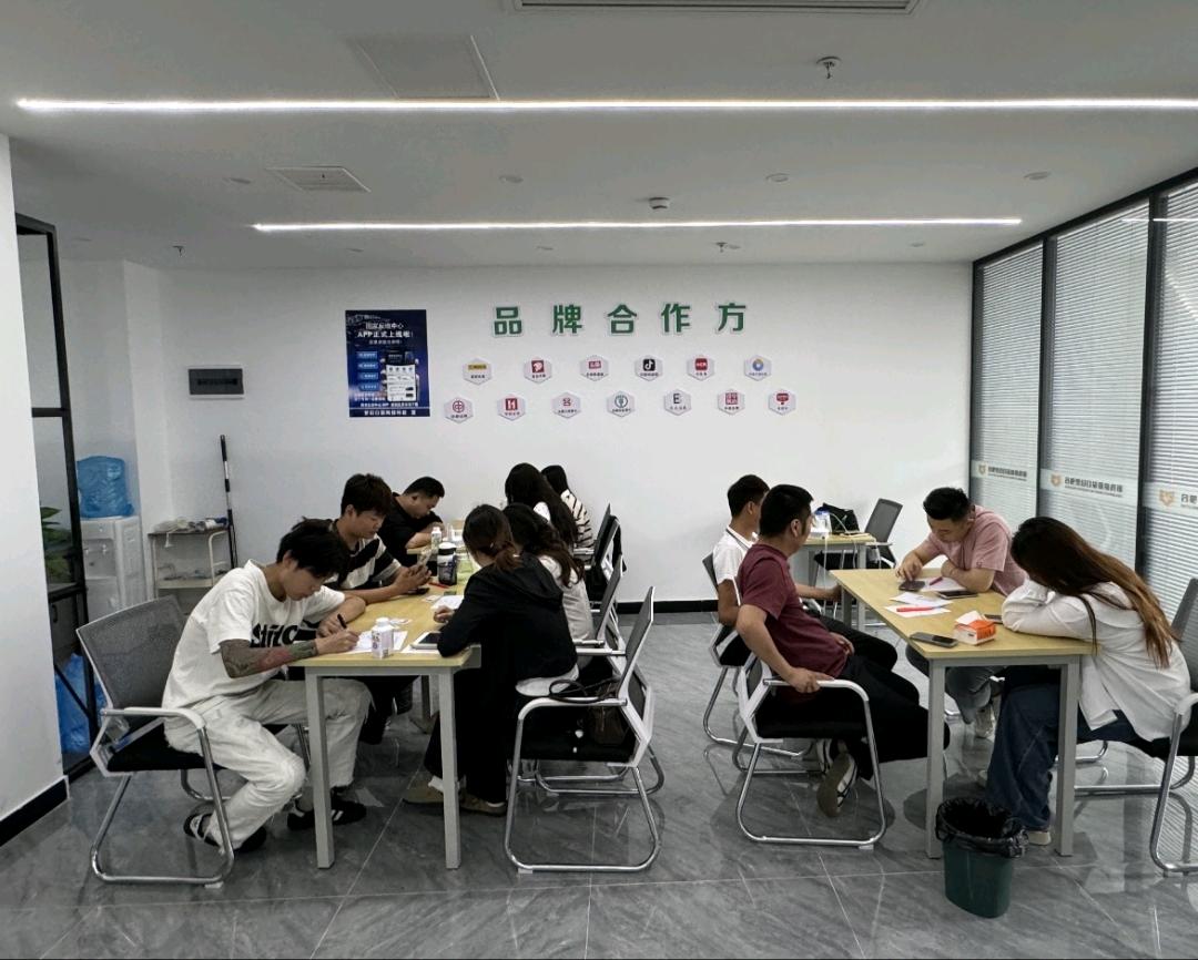 李先生其他供需APP拉新注册！日*无学费手把手带！