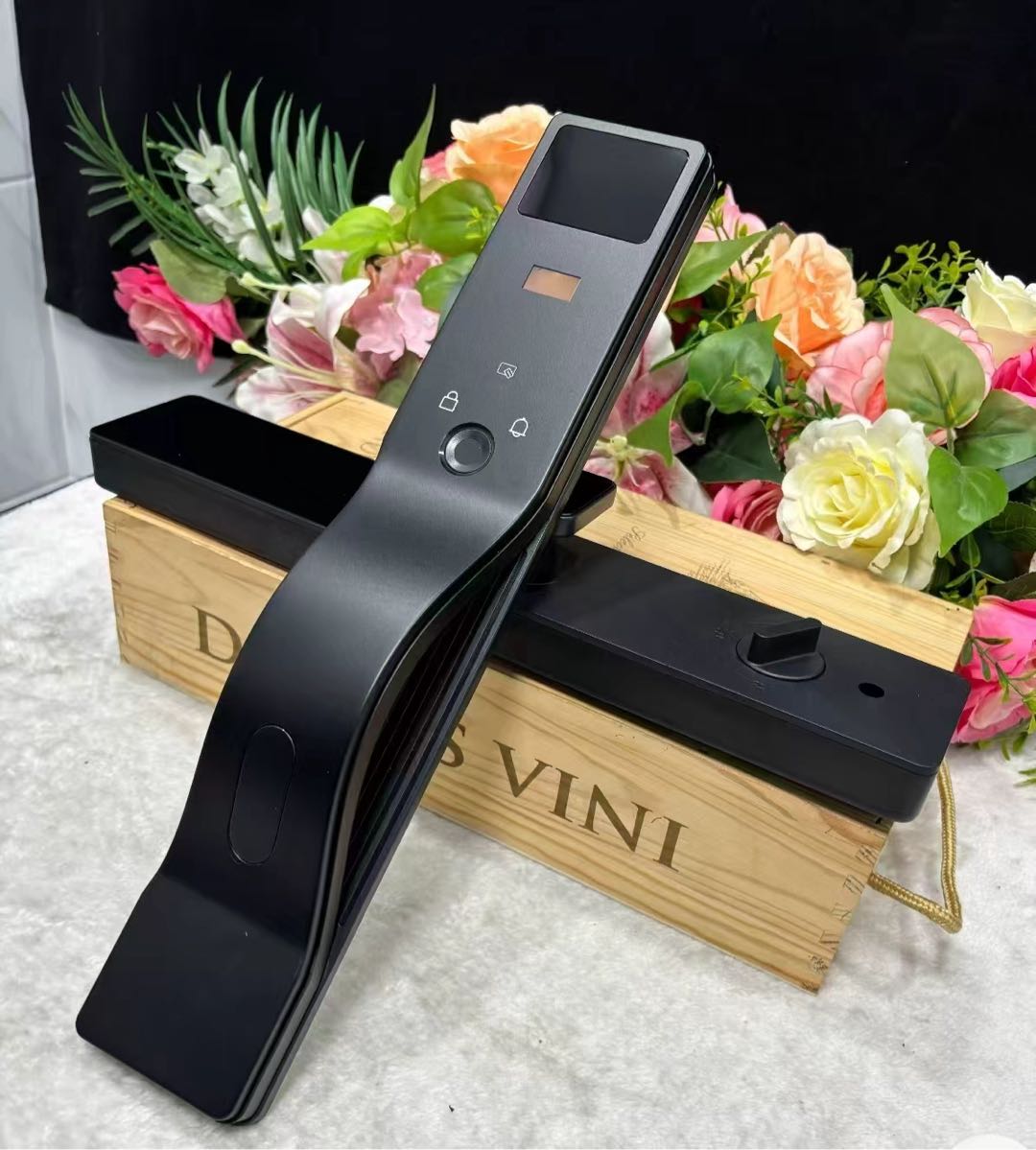 李军品牌货源智能锁免费送，实体店拓客新渠道-送智能门锁还能赚。送的越多，挣的越多