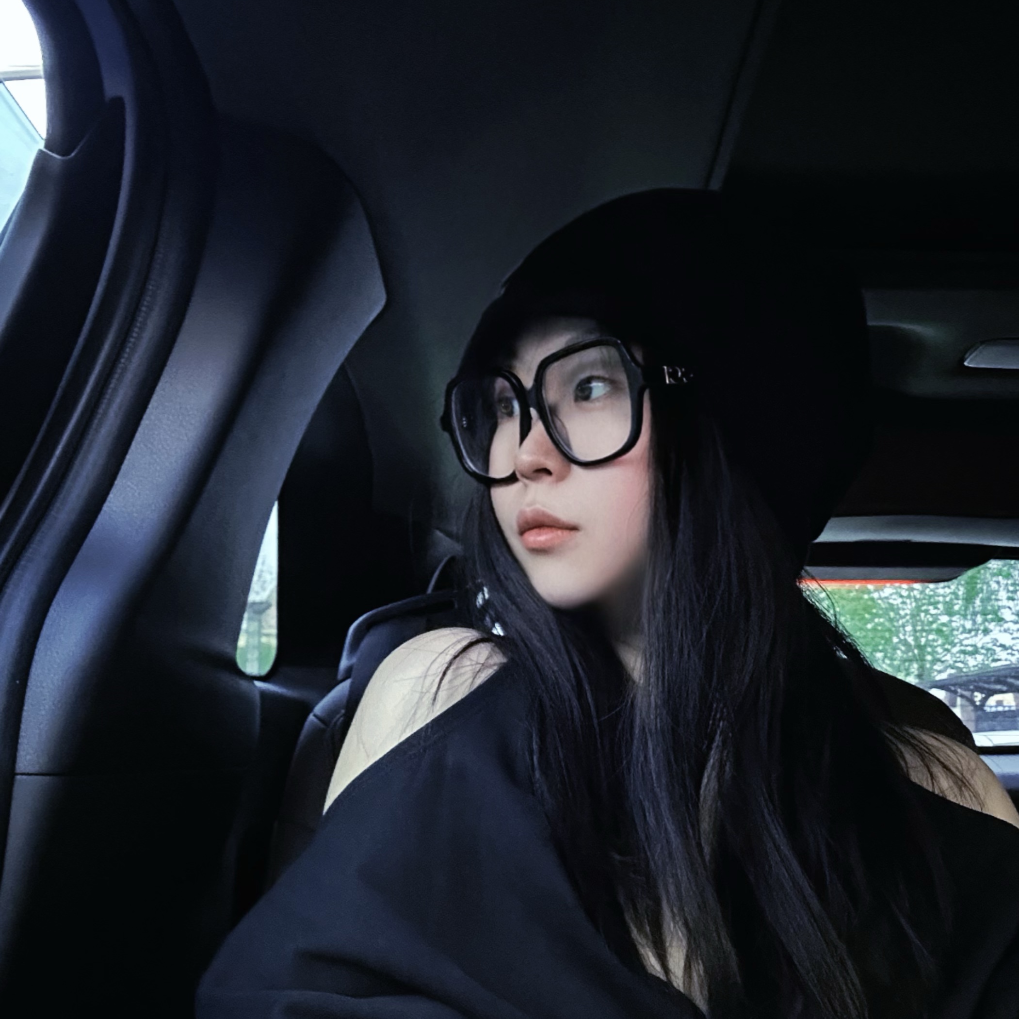 李天睿