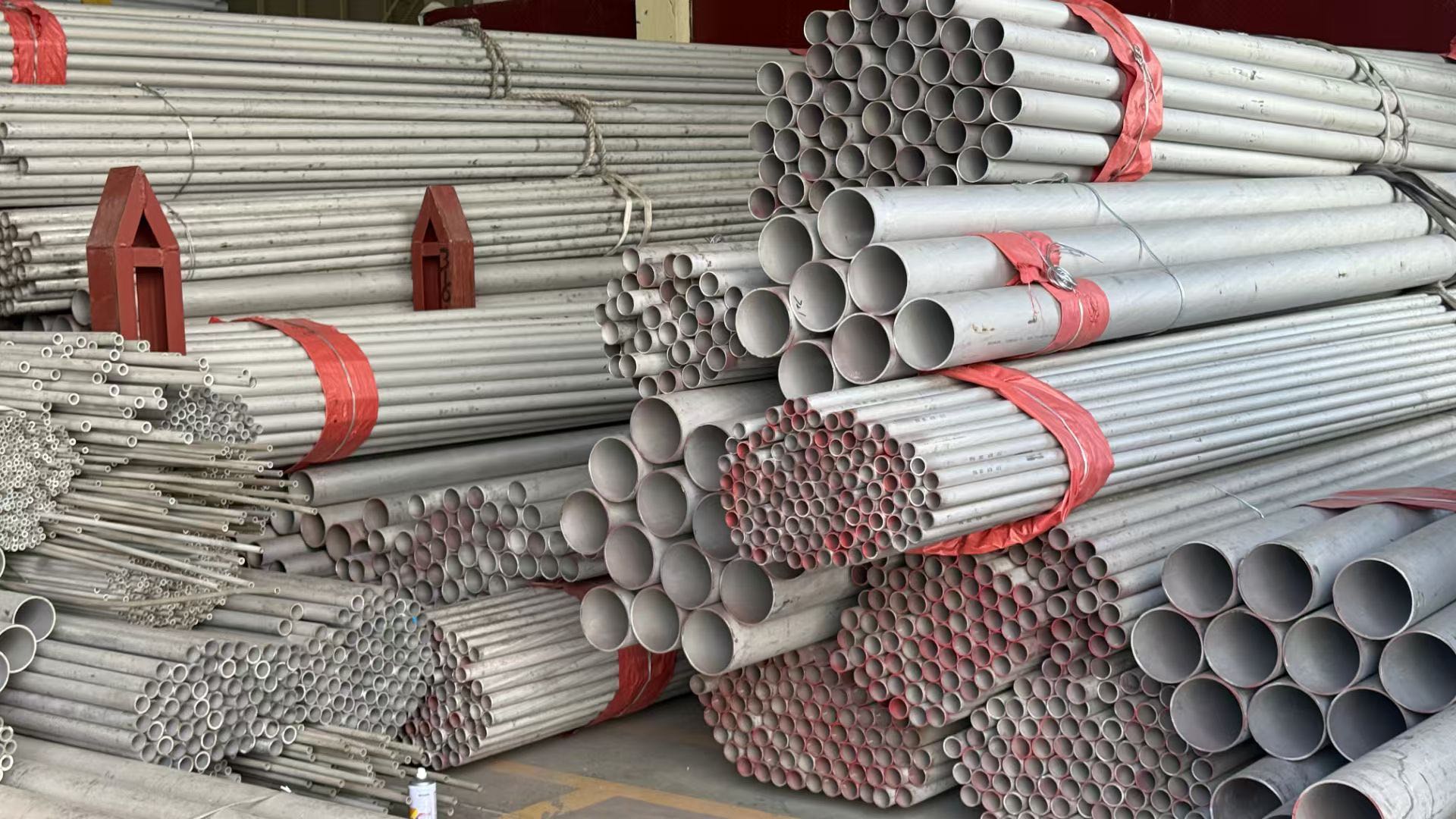 邓国壮不锈钢管 无缝管厂家