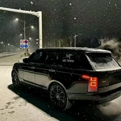 万先生