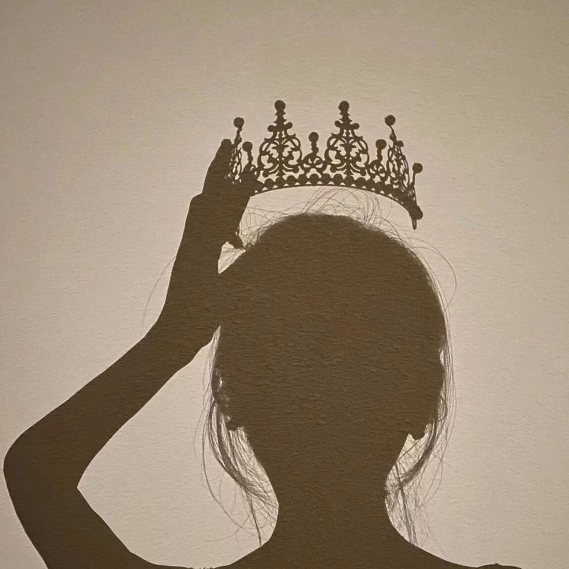 江女士