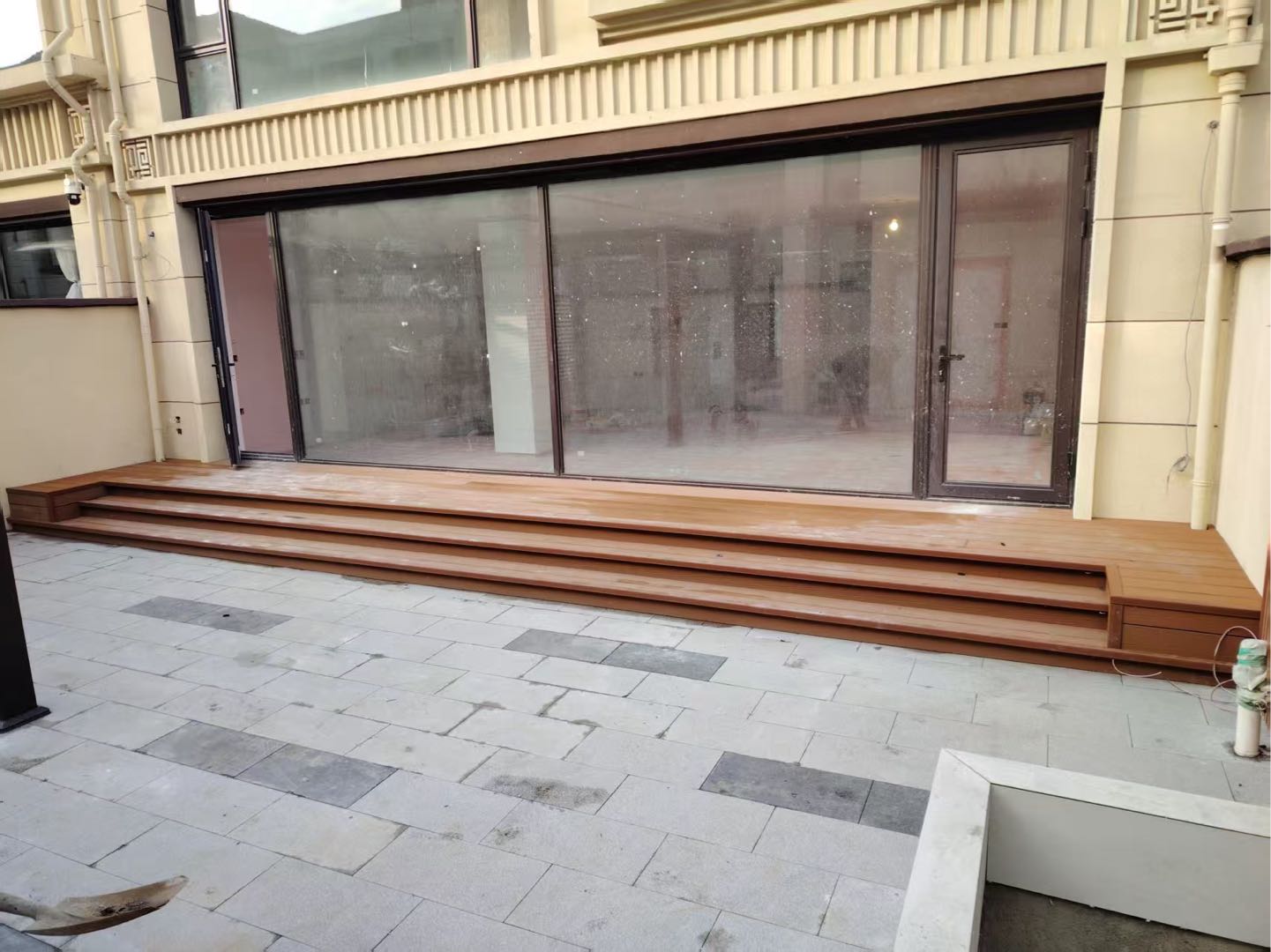 张如鑫其他供需塑木地板