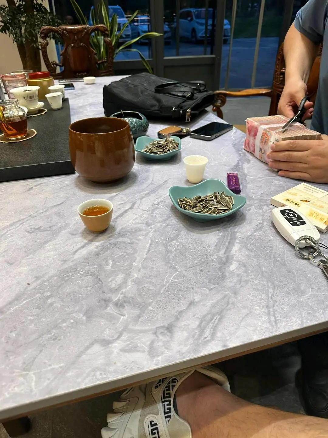 胡先生找合伙人