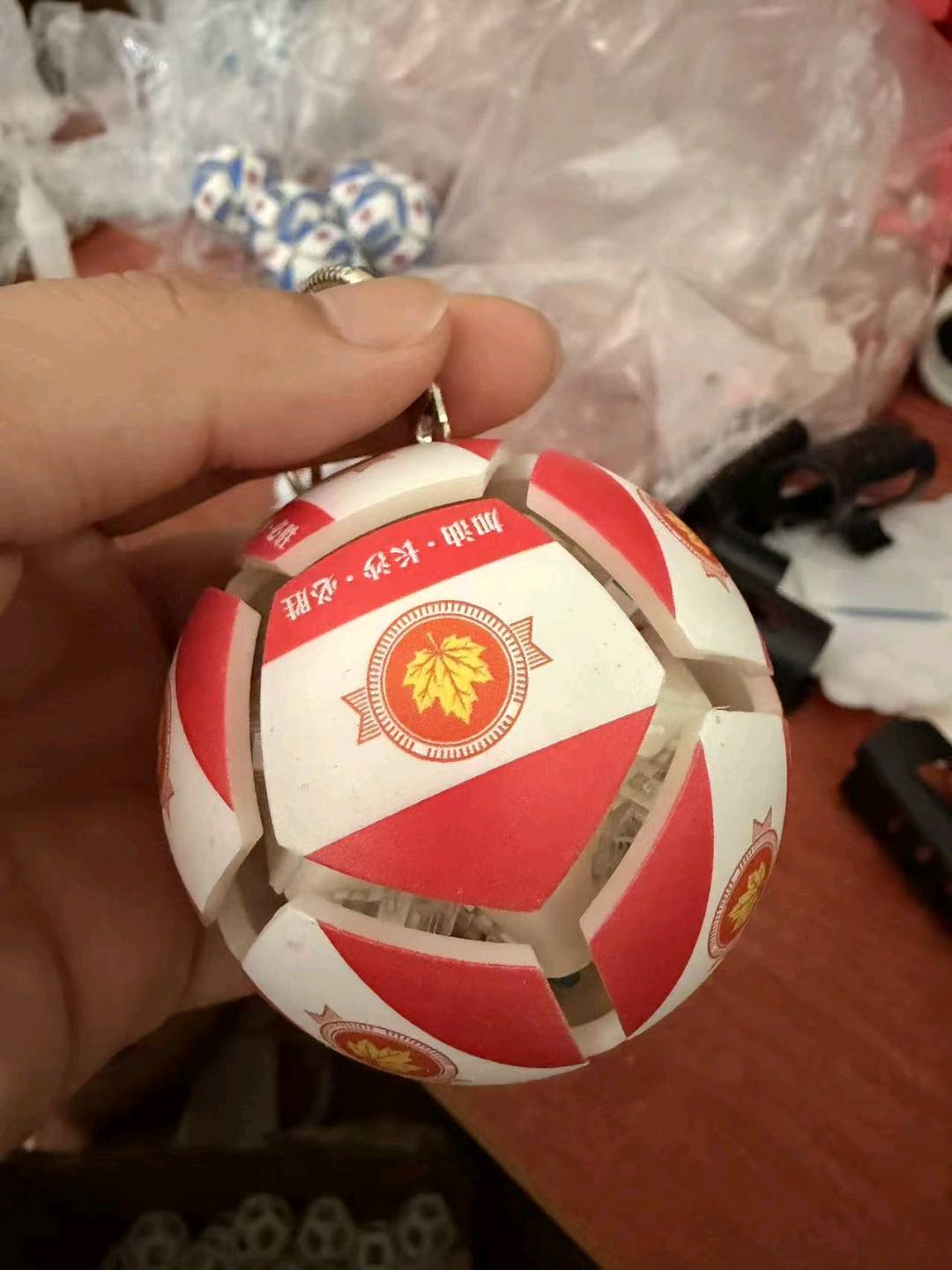 全国辉找合伙人我提供爆款湘超解压足球,需求地推团队合作湘超赛事 日销过万