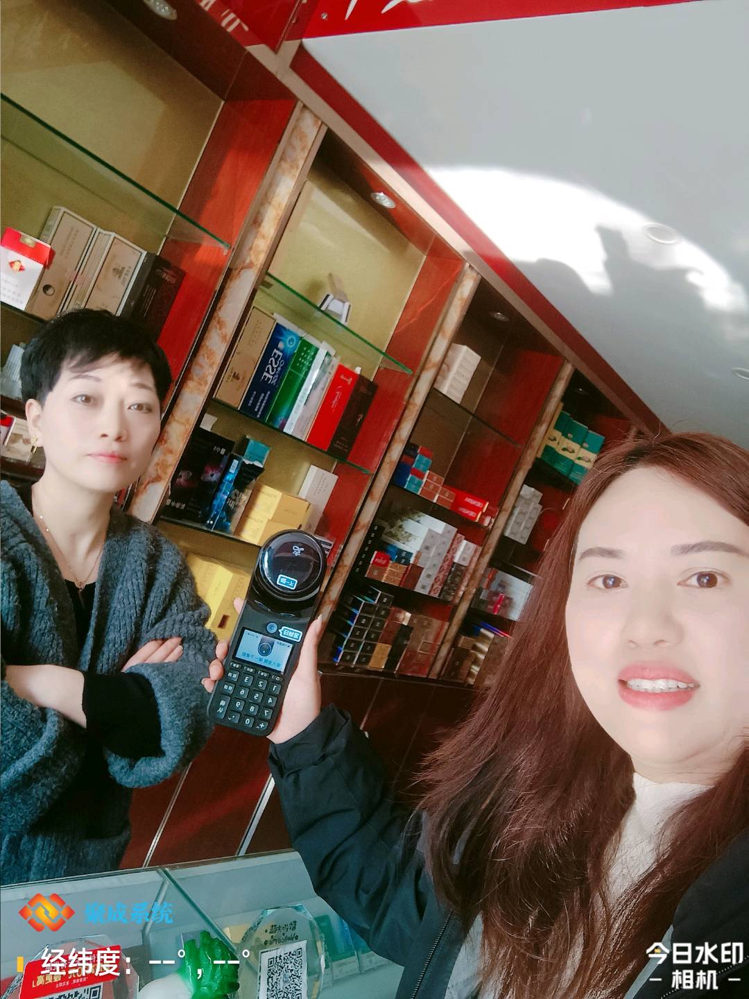 沈女士地推项目支付宝碰一碰，收银快人一步！