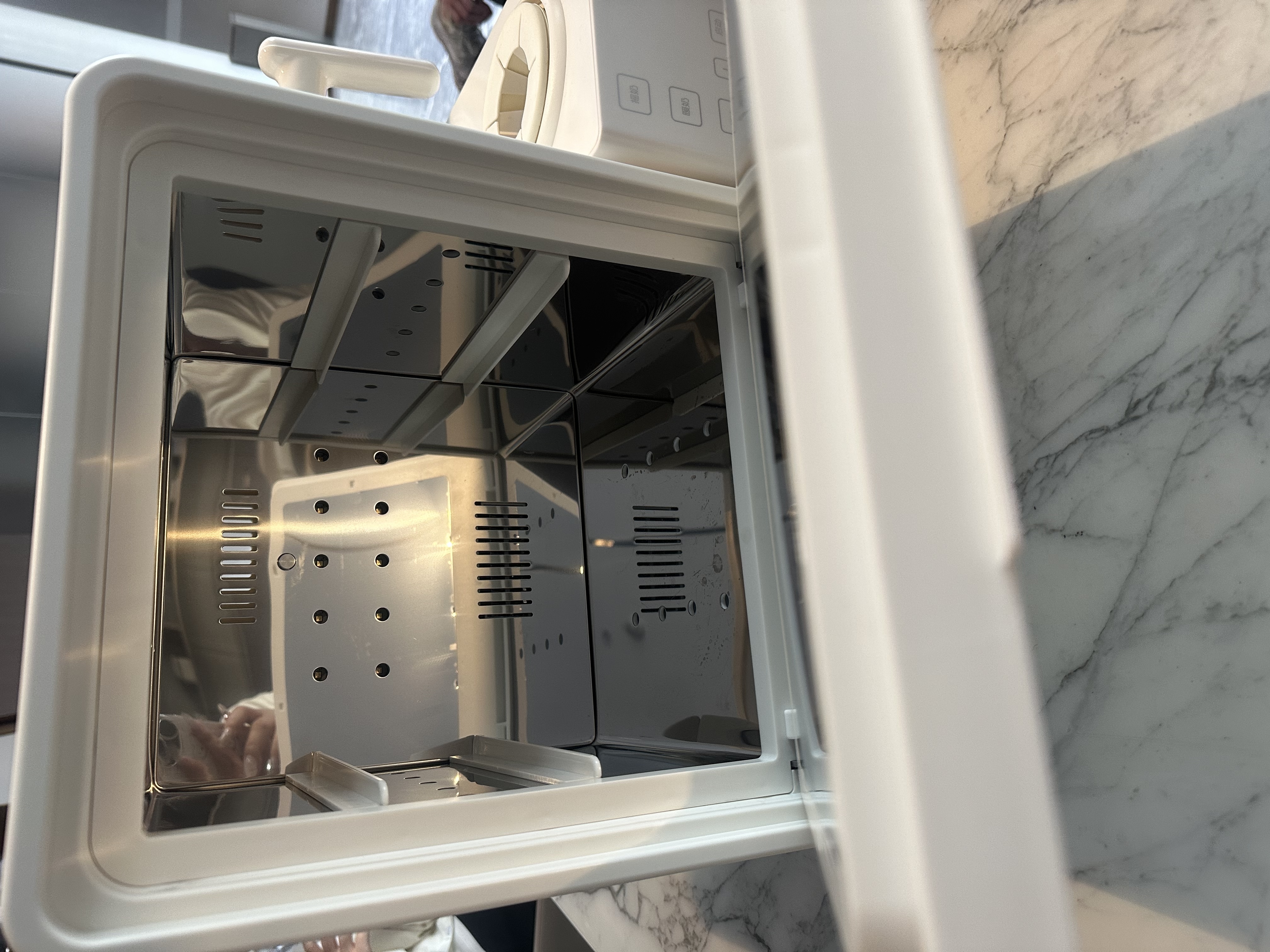 洪美芳品牌货源小红书种草推广，不限号