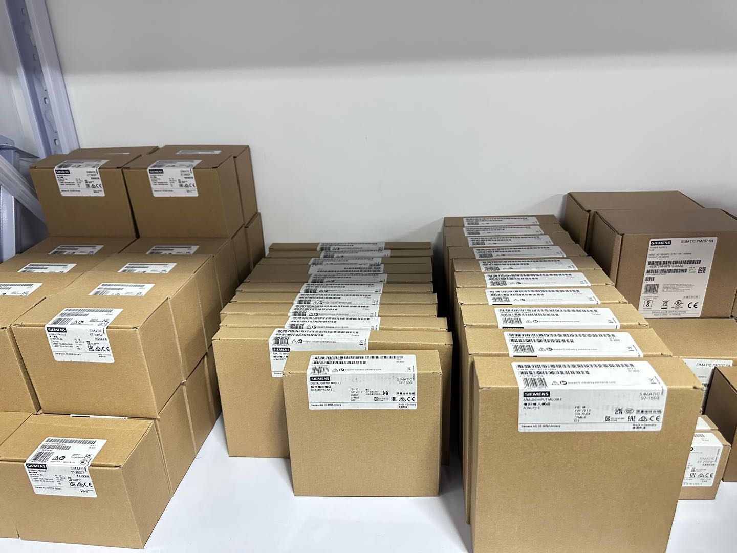 张晋铭品牌货源各类西门子模块型号提供