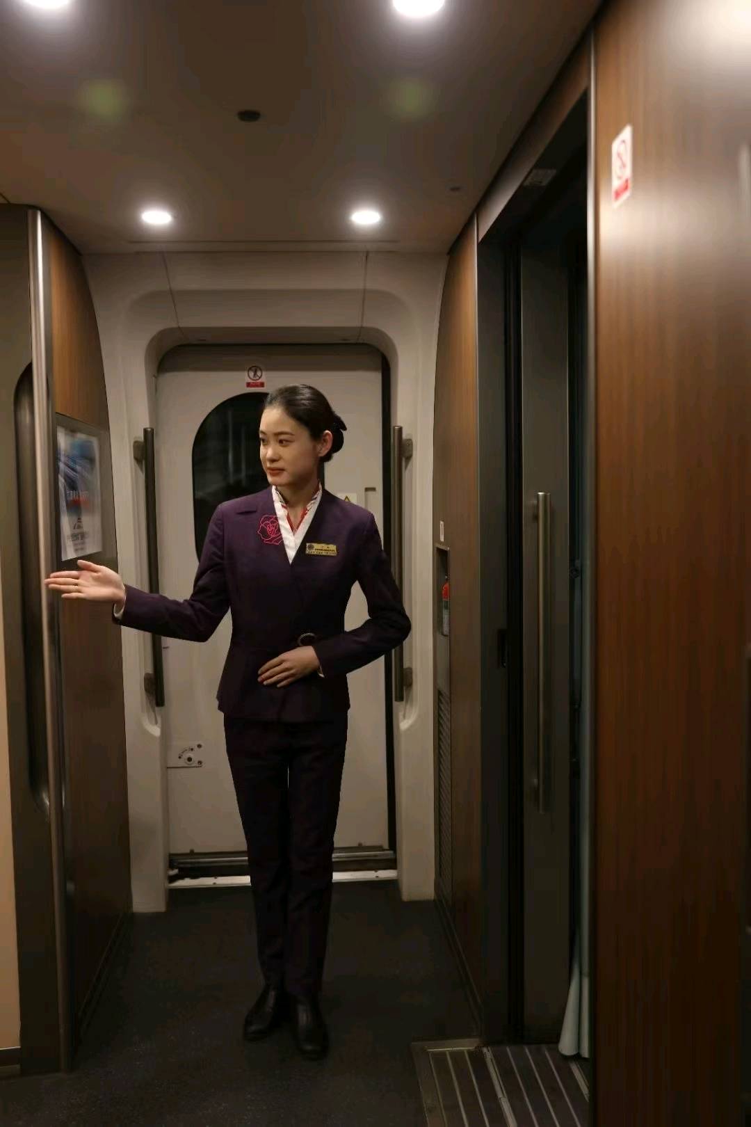 杨女士一手资源全国铁路客运段乘务/站内岗位就业项目