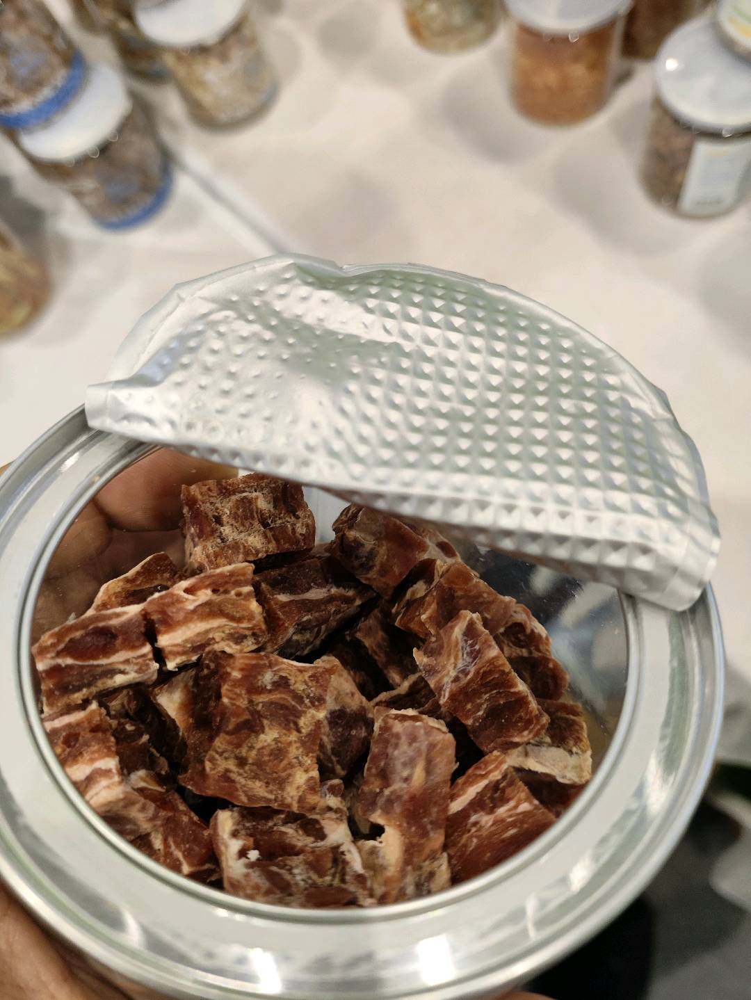 韩田超两套犬用零食供应链|白牌、注册商标货源,面向渠道合作