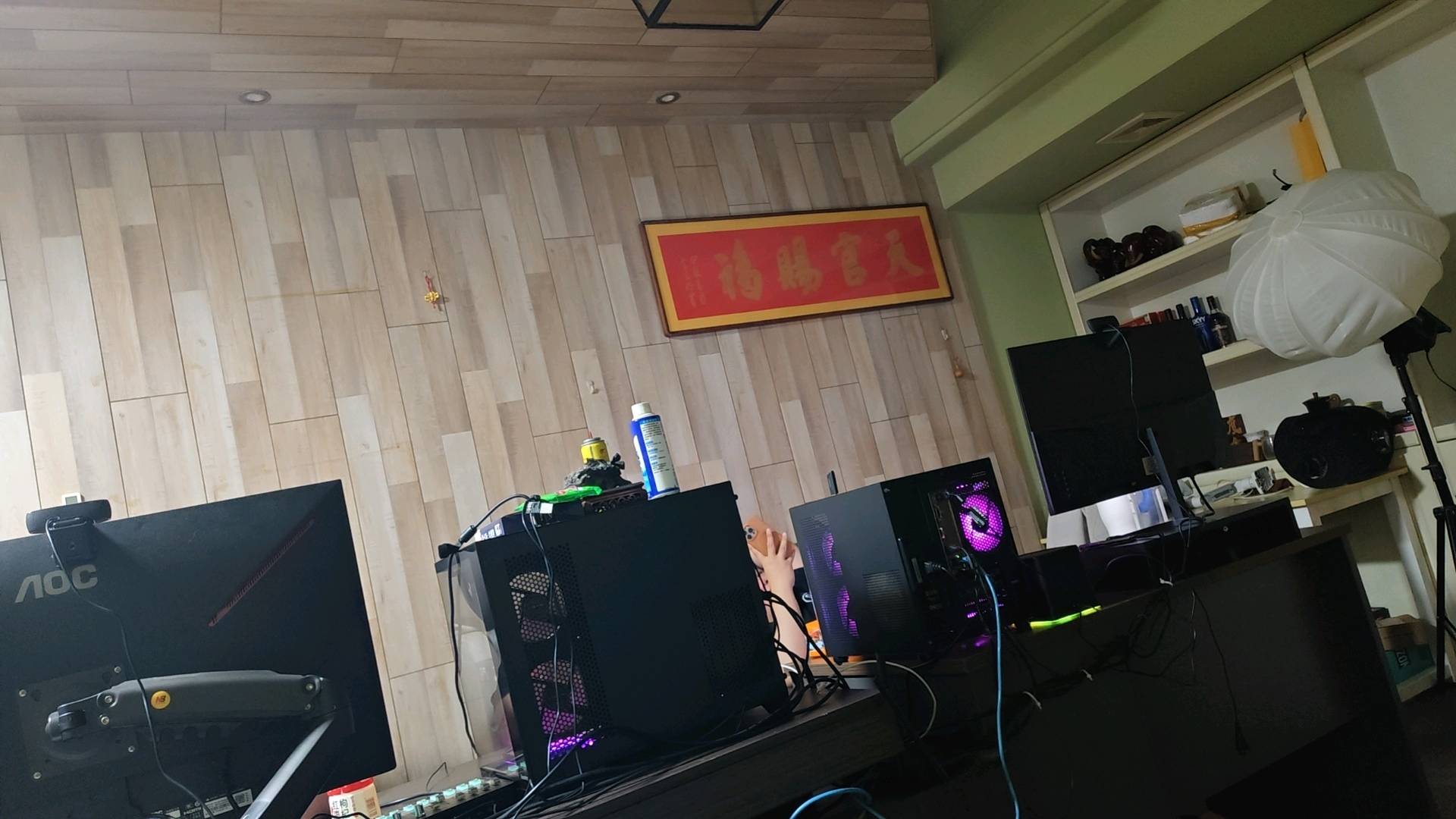 张先生找合伙人全自动游戏搬砖，当天提米，主打稳定，小白3分钟上手！