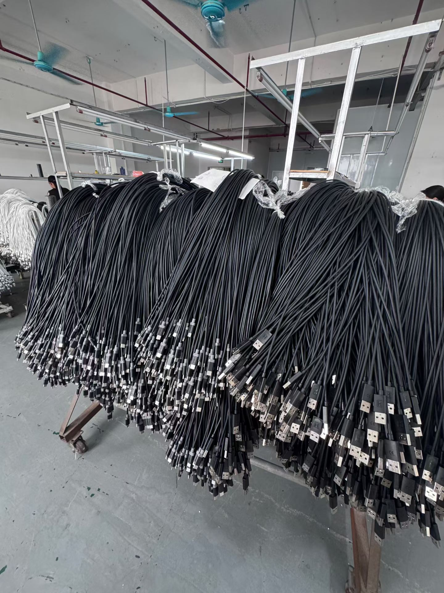 陈岚五金电子产品，销售，开发，合作