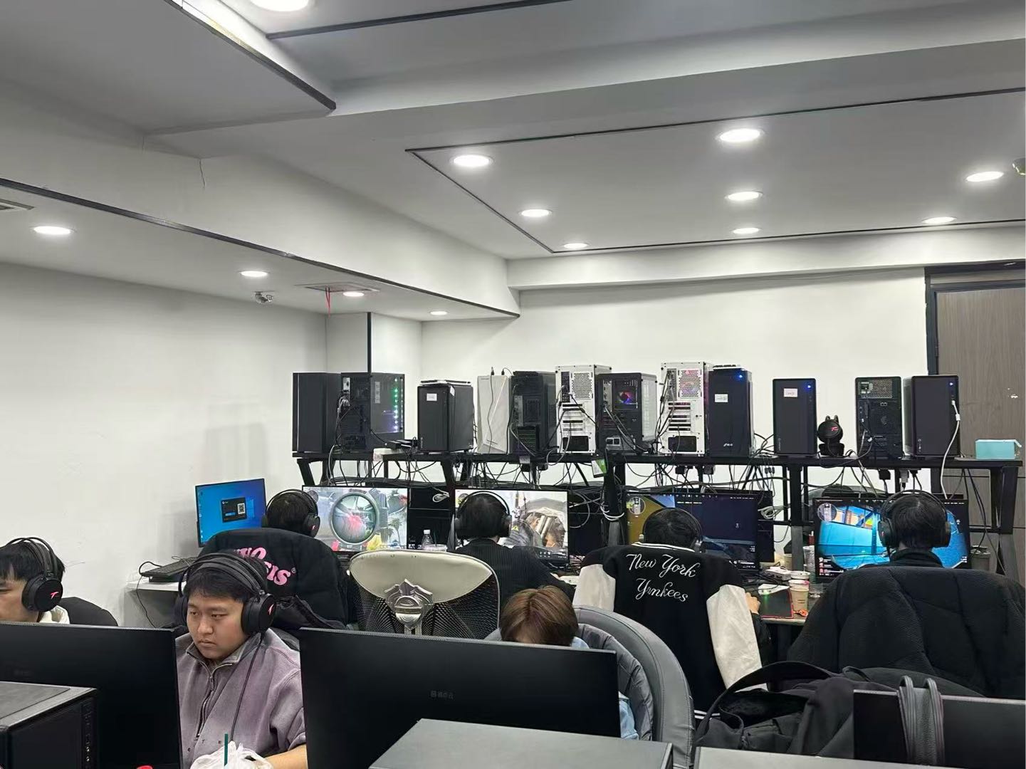 李镐找合伙人电竞游戏陪玩工作室 提供全套运营方案 诚招广大合作伙伴