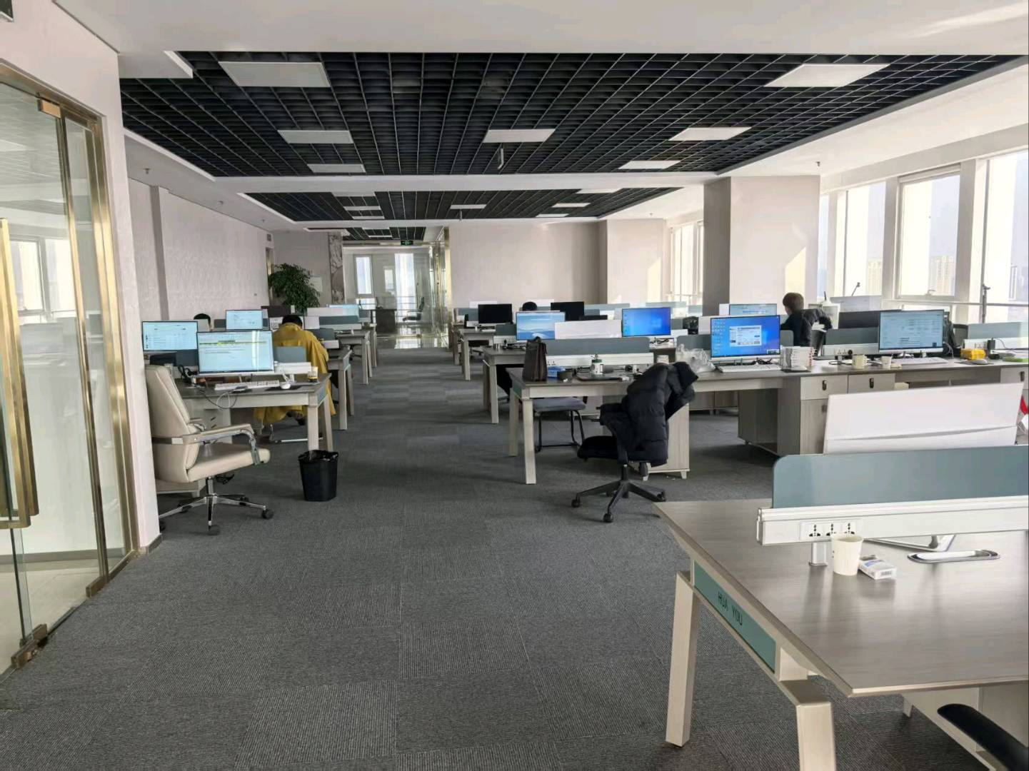 邓云鹏找合伙人