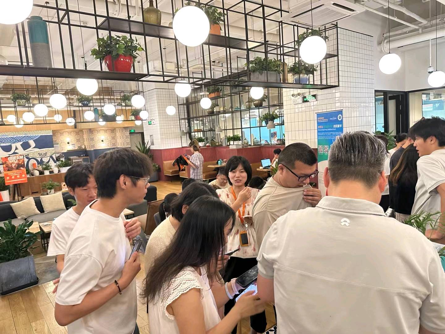 付先生场地活动上海小区活动场地、企业福利活动场地、园区写字楼活动场地，活动交付。