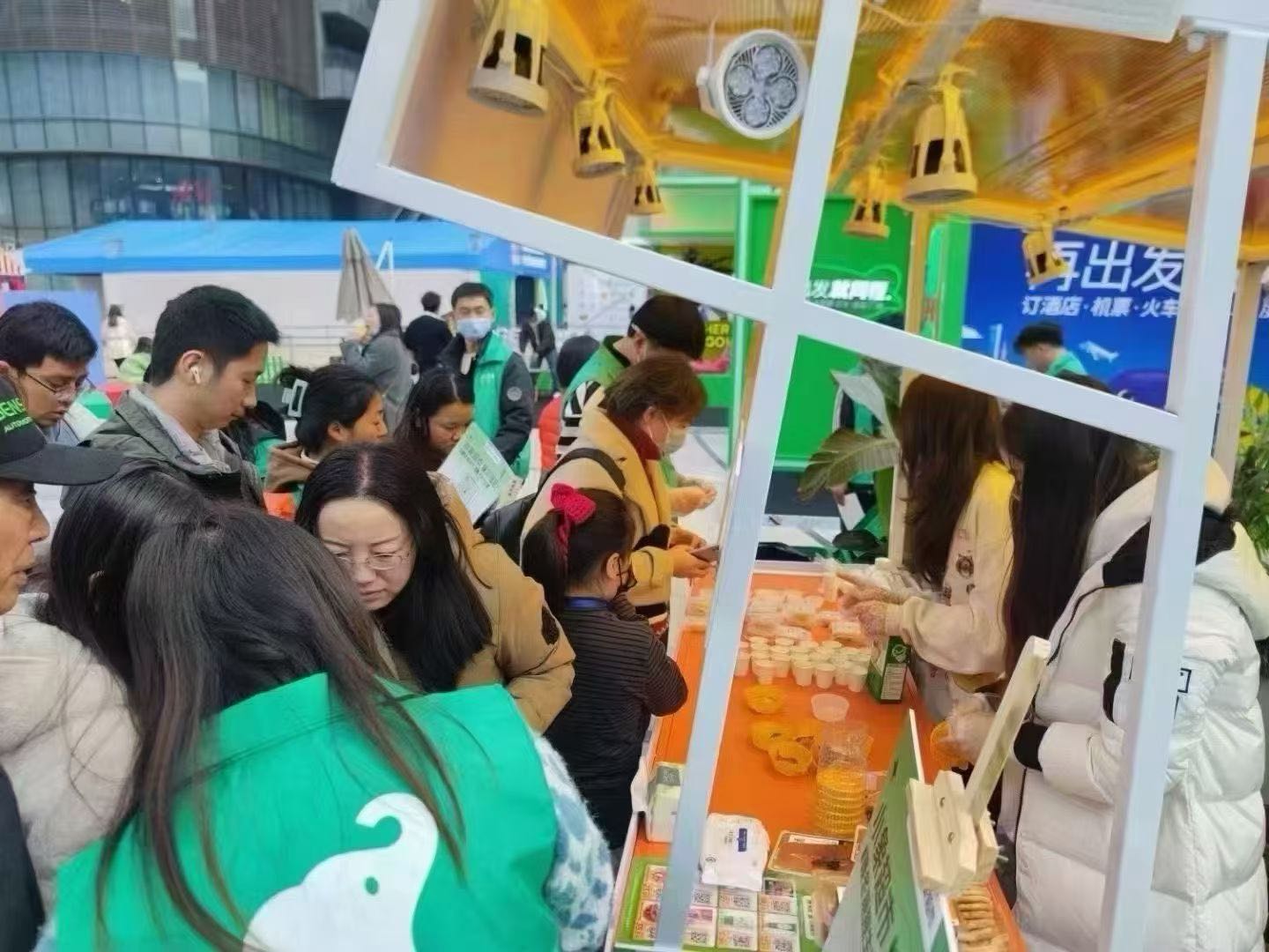 陈日华小象超市 地推全浙江