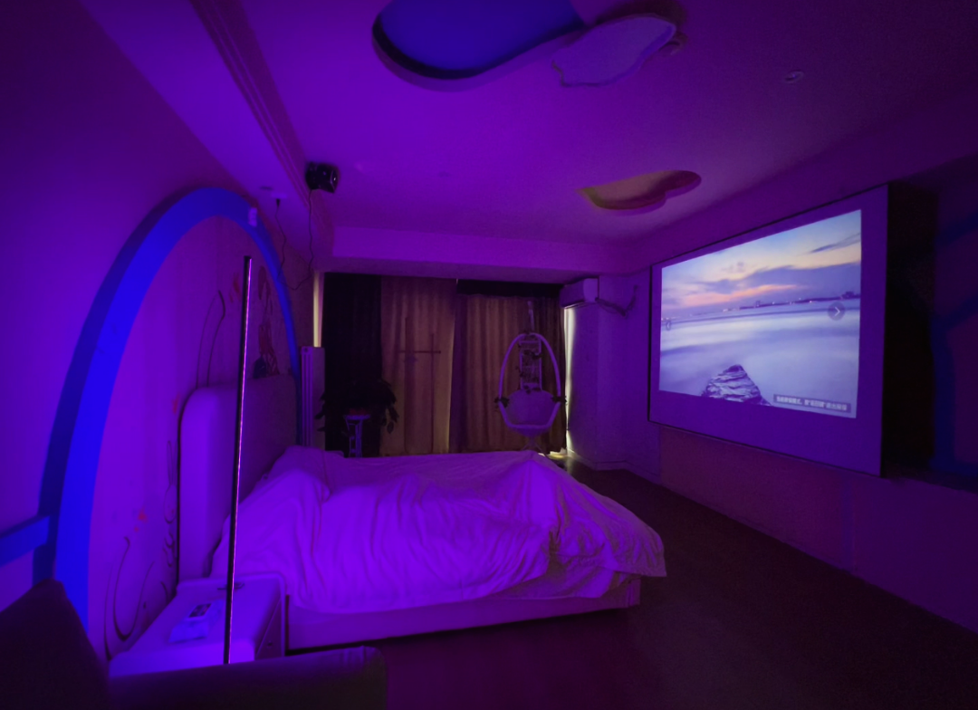 高文昌找合伙人我提供成熟运营模式，寻求三四线城市AI潮玩馆合作，利润空间大