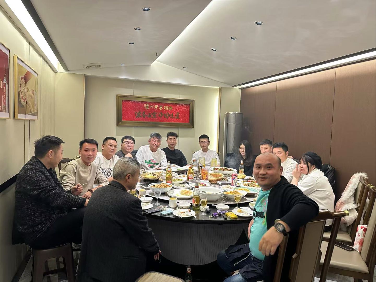 田先生推广团队手里有大量推广团队，客户群体有消费能力，寻求一手资源，要求绿色