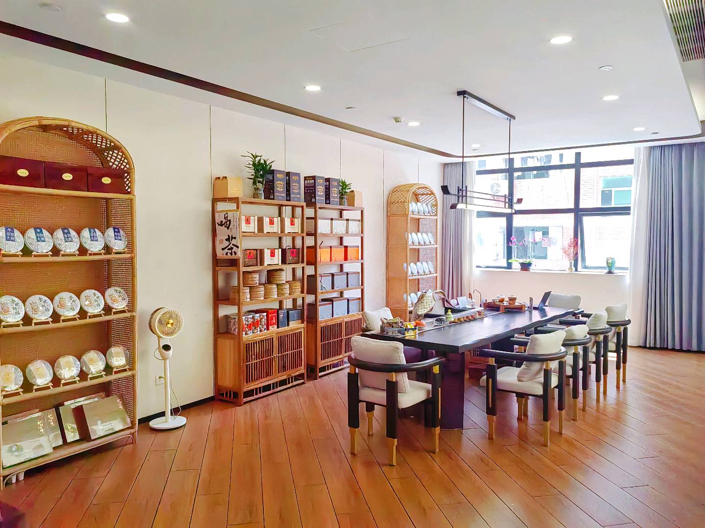 余佩锦异业合作